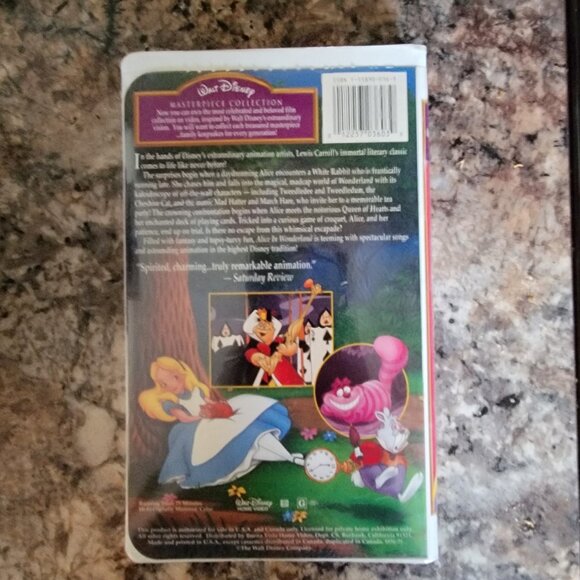 Disney's Alice in Wonderland Masterpiece Collection VHS - Picture 2 of 3